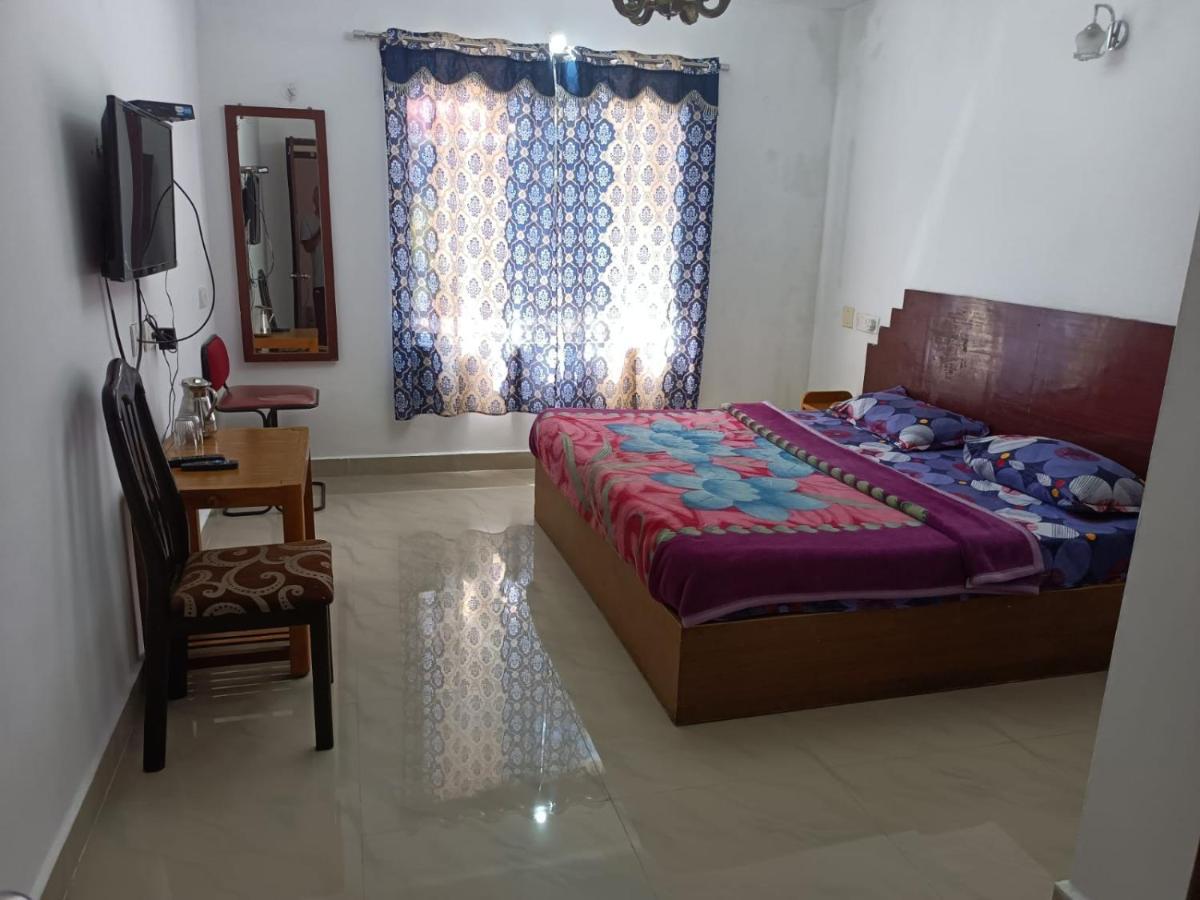 Hill Heaven Home Stay Кодайканал Экстерьер фото