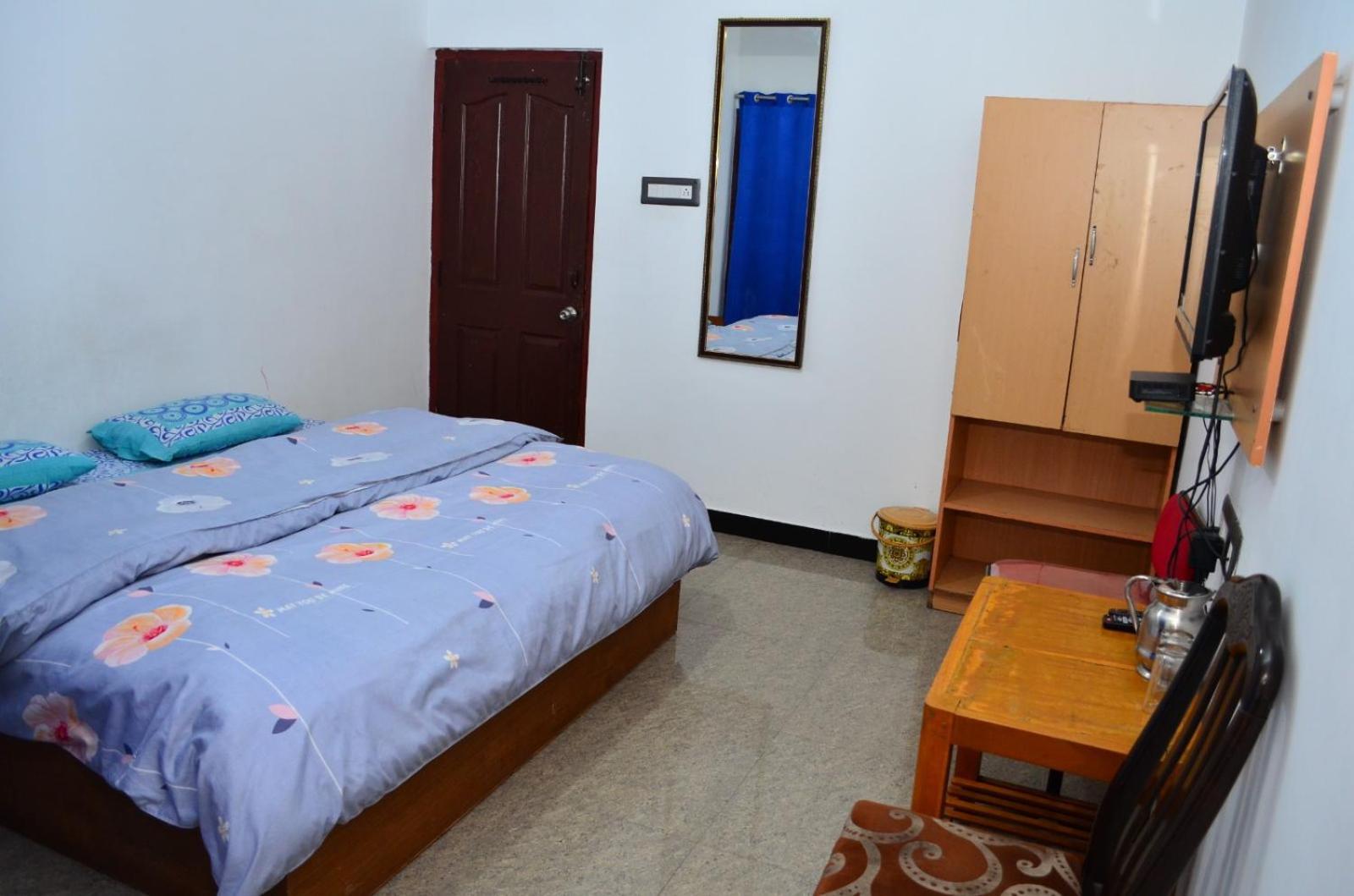 Hill Heaven Home Stay Кодайканал Экстерьер фото
